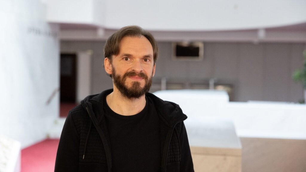 Martin Šalacha (Walter Fischer vo filme Trhlina )
